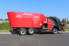 Triotrac-zelfrijdende voermengwagen-zelfrijder-01