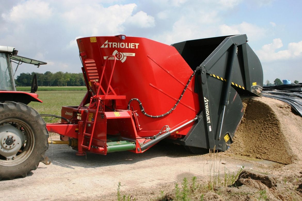 uitkuildoseerwagen mengdoseerwagen Triomix
