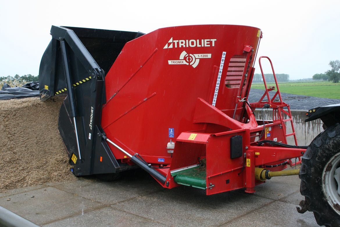 uitkuilwagen mengdoseerwagen zelflader 